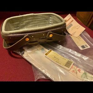 Longaberger Small Loaf/Biscuit Basket- Deep Brown